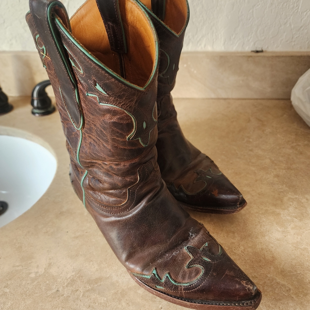 Old Gringo Tan Leather Boots with Green Details